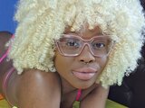 AkeliaHampson cam cam real