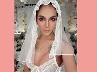 AltheaRose shows webcam nude