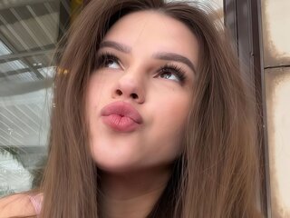 LeonaAlford ass photos real